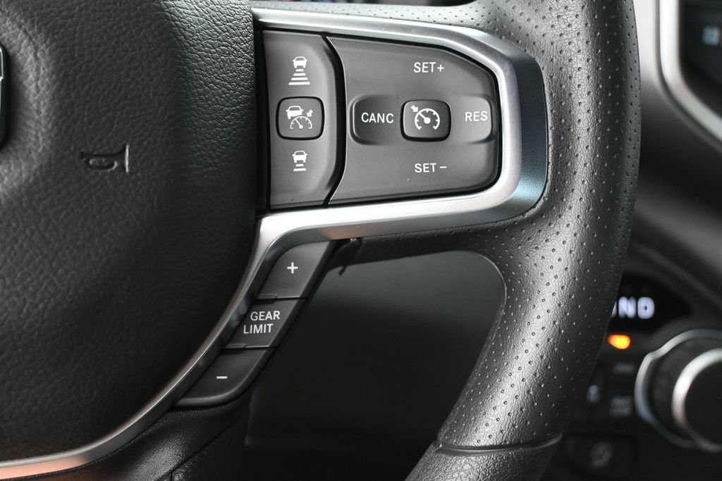 New 2026 RAM 1500 Express AWD/4WD image 25