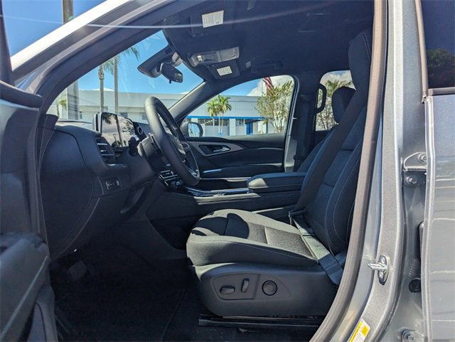 New 2026 Chevrolet Traverse LT image 6