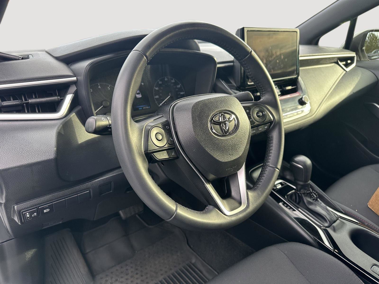Certified 2024 Toyota Corolla SE image 10
