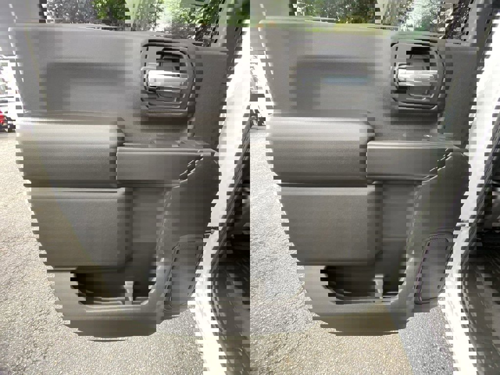 New 2025 Chevrolet Silverado 2500 Custom w/ Custom Value Package image 21