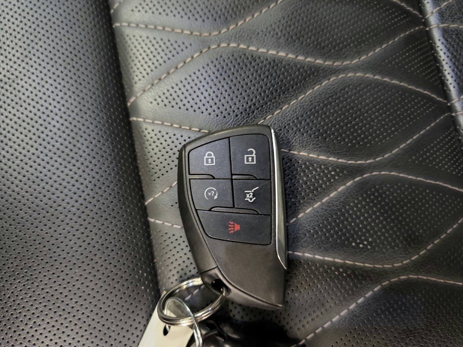 Used 2023 Buick Envision Avenir FWD image 31