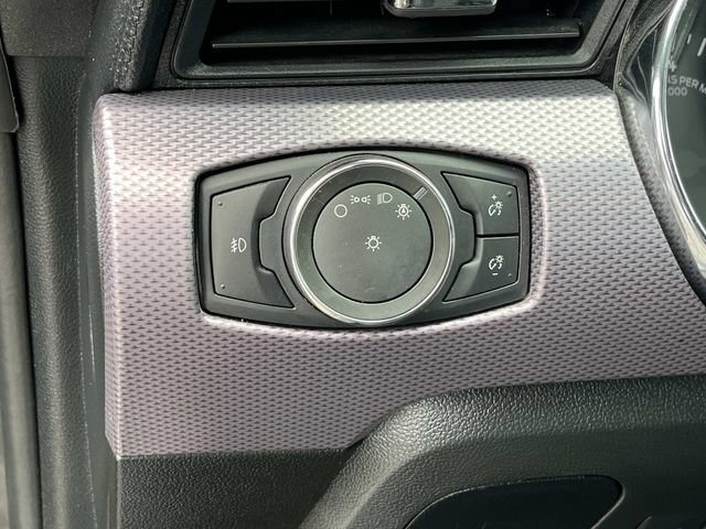 Used 2017 Ford Mustang Coupe RWD image 20