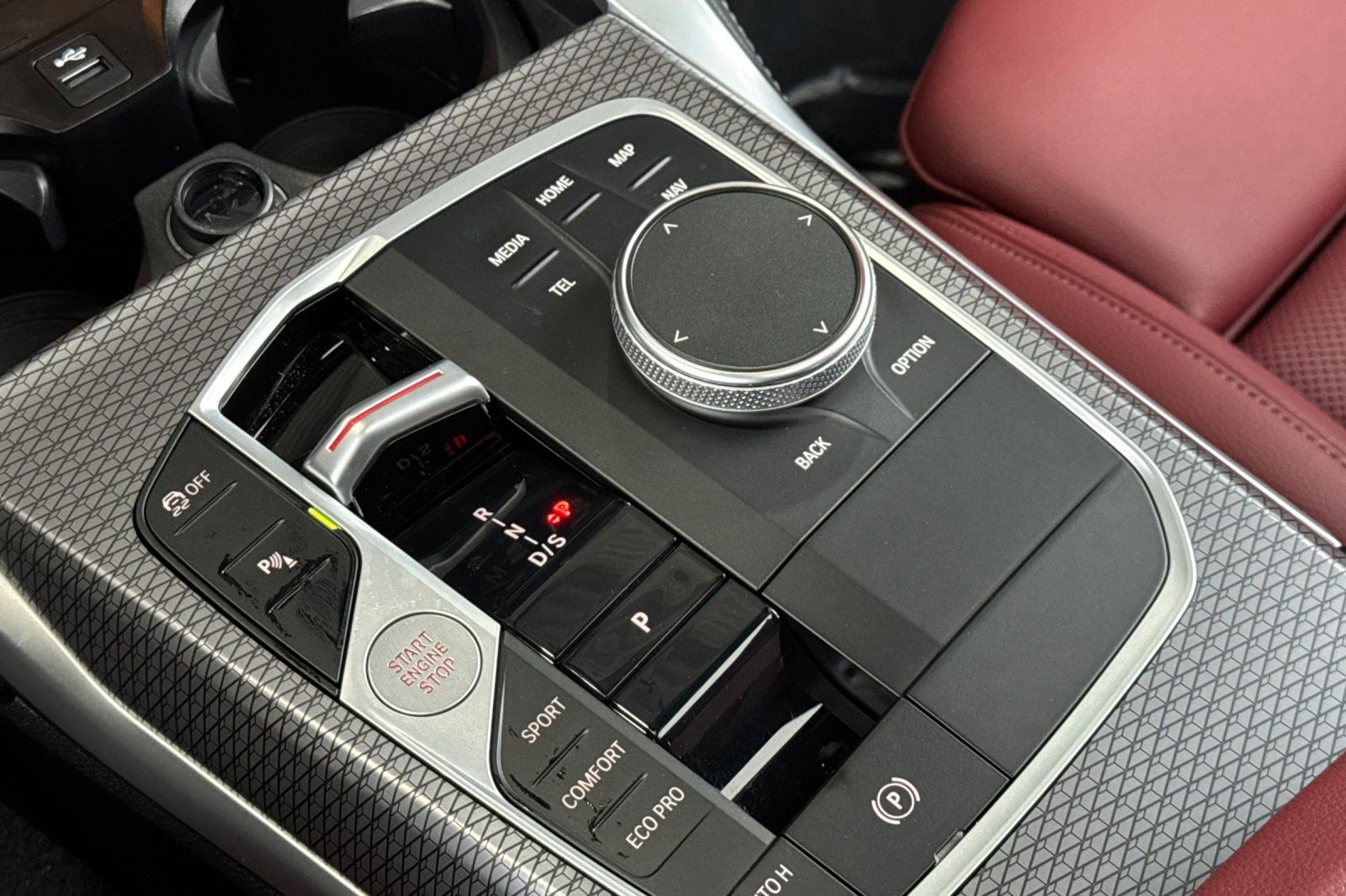 Used 2024 BMW M440i Coupe w/ Premium Package image 21