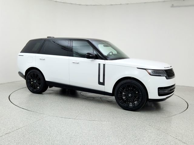 New 2025 Land Rover Range Rover Long Wheelbase SE image 3