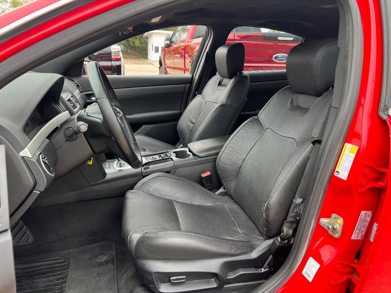 Used 2008 Pontiac G8 w/ Premium Package RWD image 10