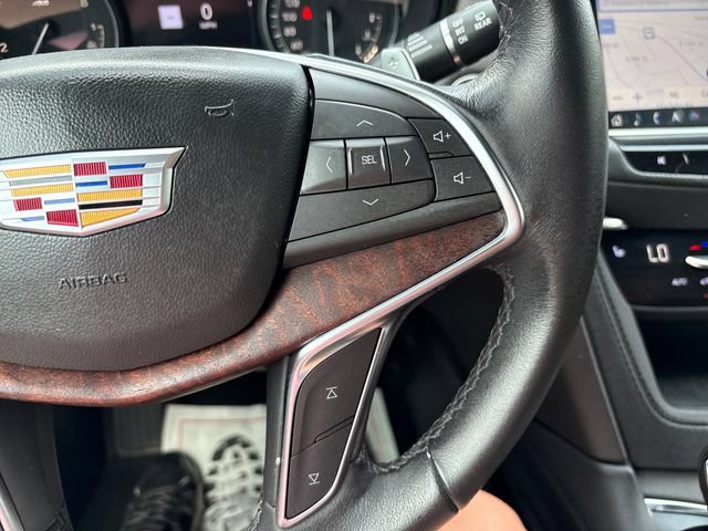 Used 2024 Cadillac XT5 Sportv w/ Technology Package AWD/4WD image 12