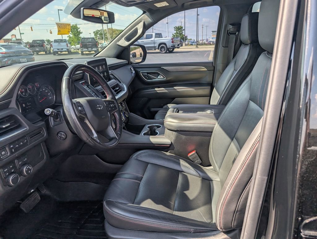 Used 2021 Chevrolet Tahoe RST w/ Luxury Package AWD/4WD image 14