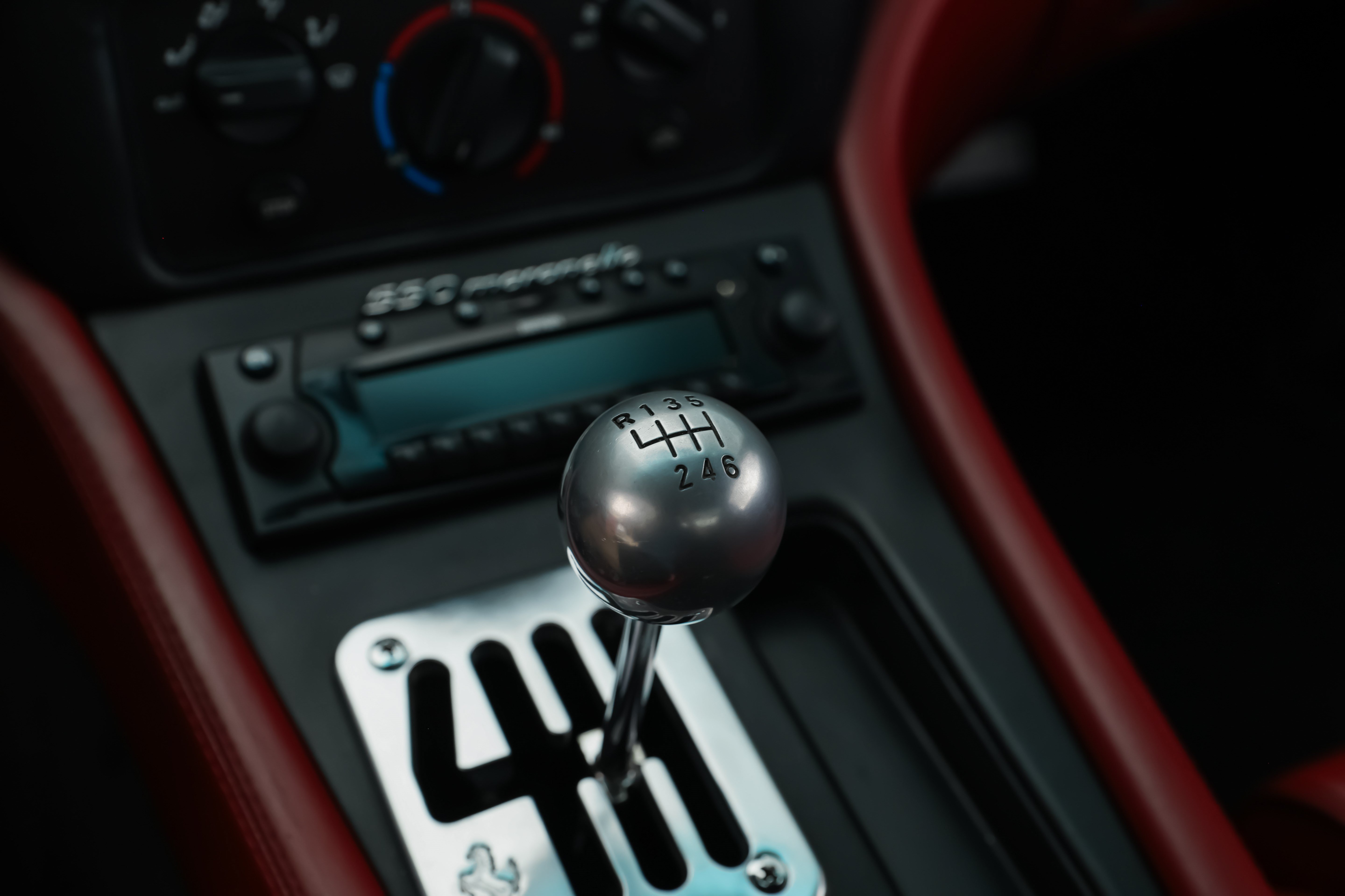 Used 1998 Ferrari 550 Maranello Coupe RWD image 15