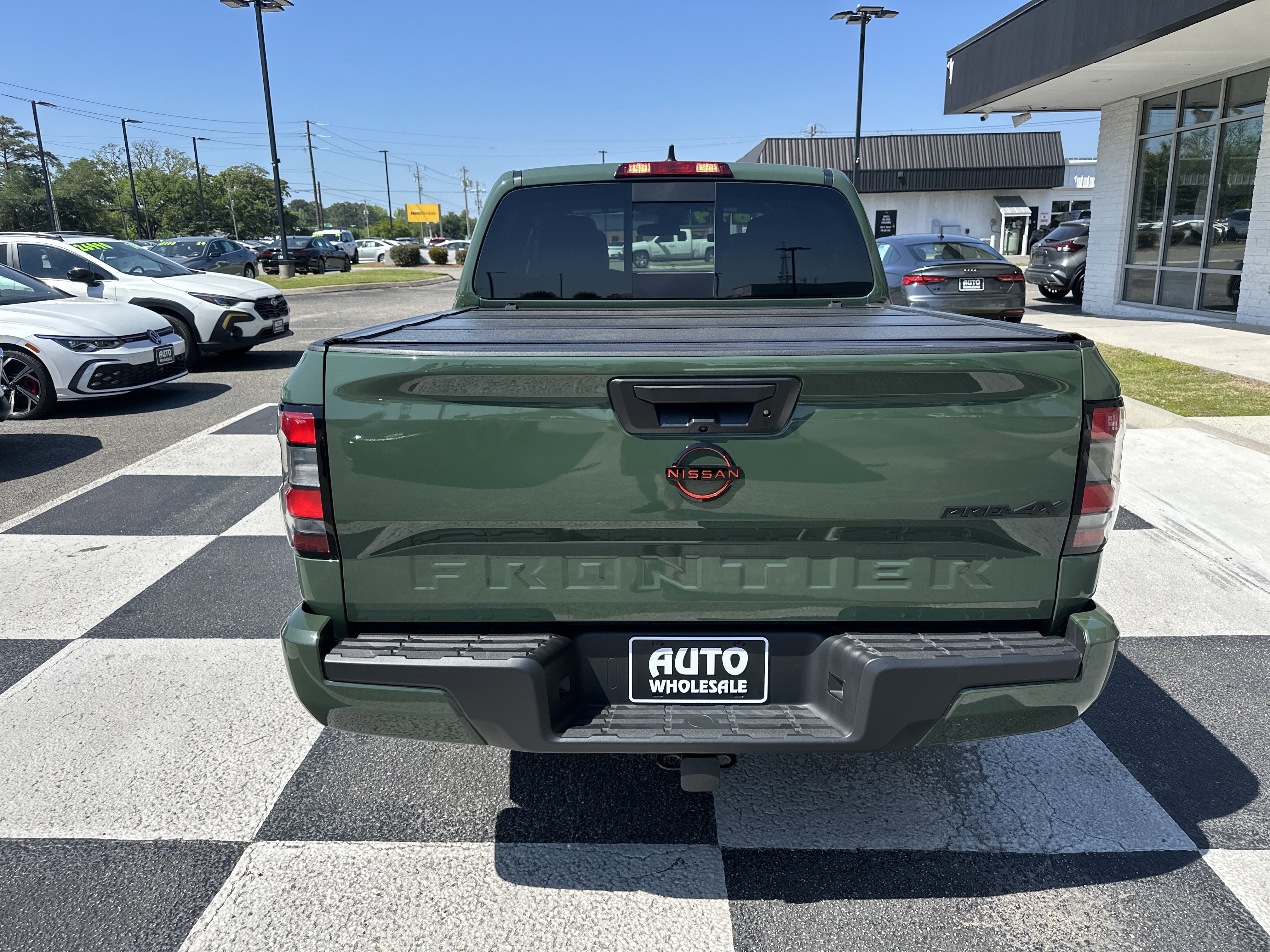 Used 2024 Nissan Frontier PRO-4X w/ Off-Road Protection Package AWD/4WD image 4