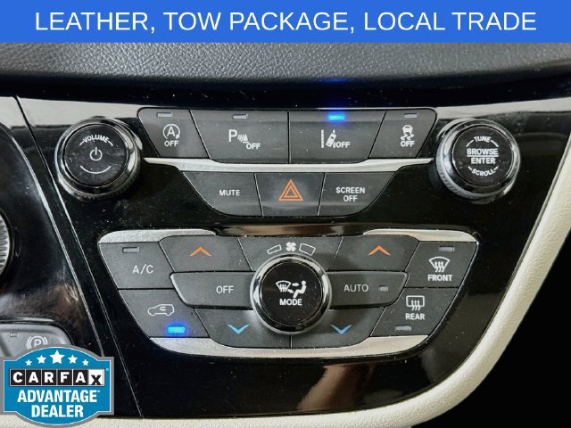 Used 2021 Chrysler Pacifica Touring-L FWD image 15