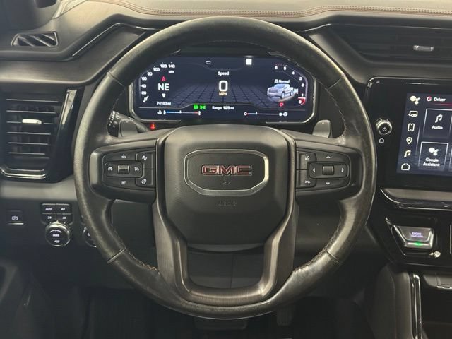 Used 2022 GMC Sierra 1500 AT4 w/ AT4 Preferred Package AWD/4WD image 11