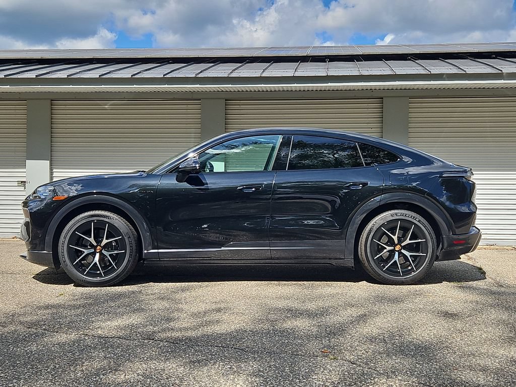 New 2026 Porsche Cayenne Electric Coupe AWD/4WD image 2