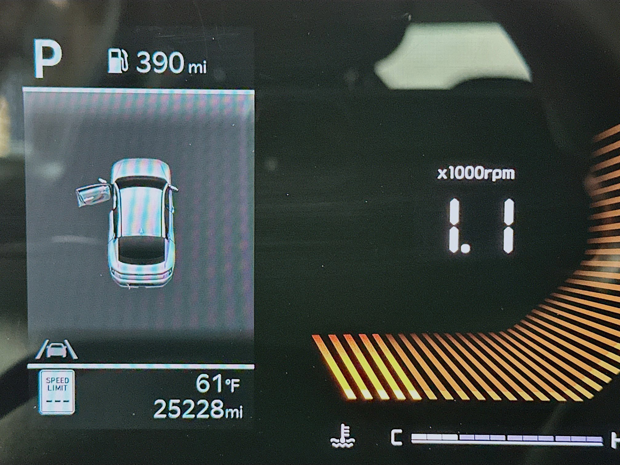 Used 2025 Kia K4 LXS image 19