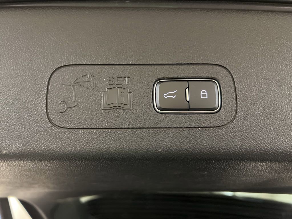 Used 2023 Lincoln Aviator Reserve w/ Equipment Group 201A image 39