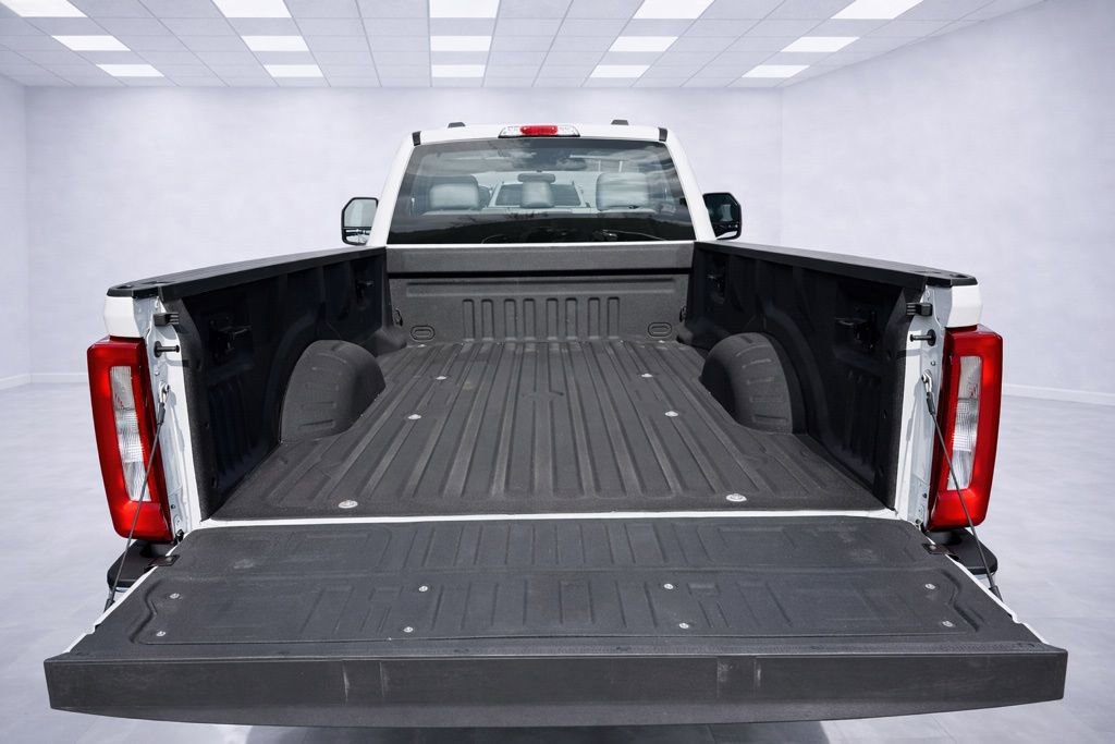 Used 2023 Ford F350 XL w/ XL Chrome Package image 9