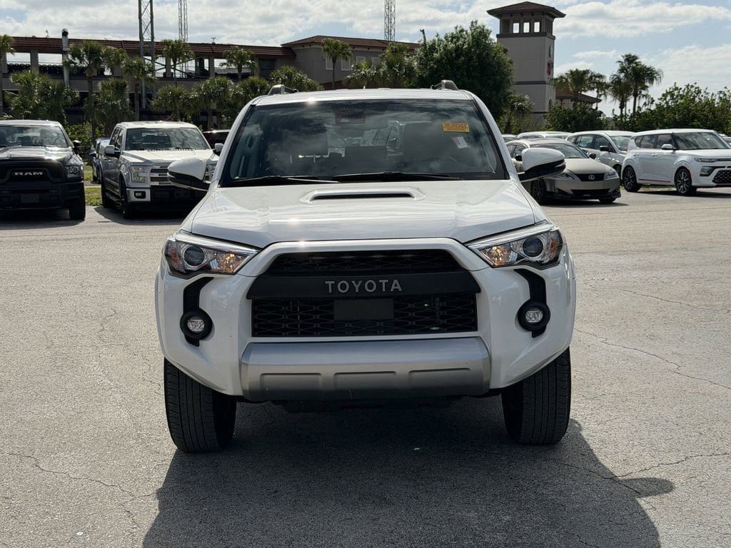 Used 2024 Toyota 4Runner TRD Off-Road Premium w/ Moonroof Package AWD/4WD image 3
