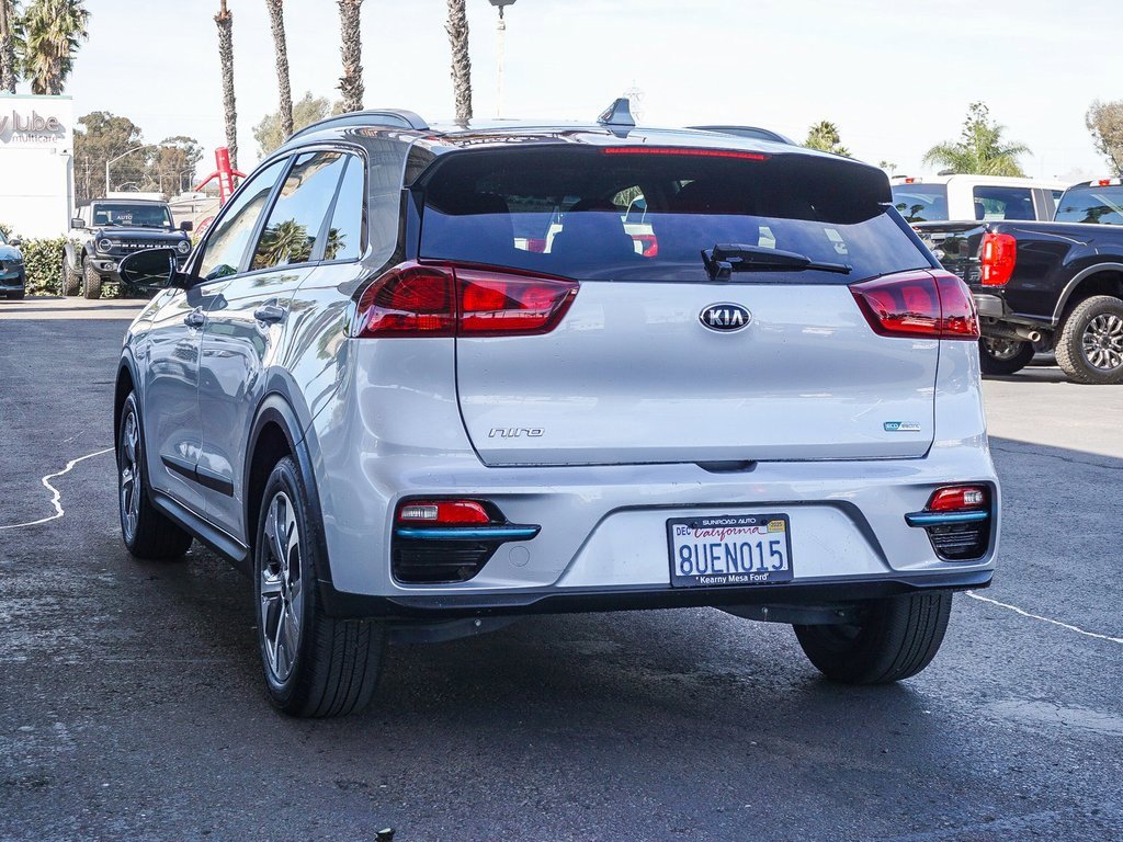 Certified 2020 Kia Niro EX image 5