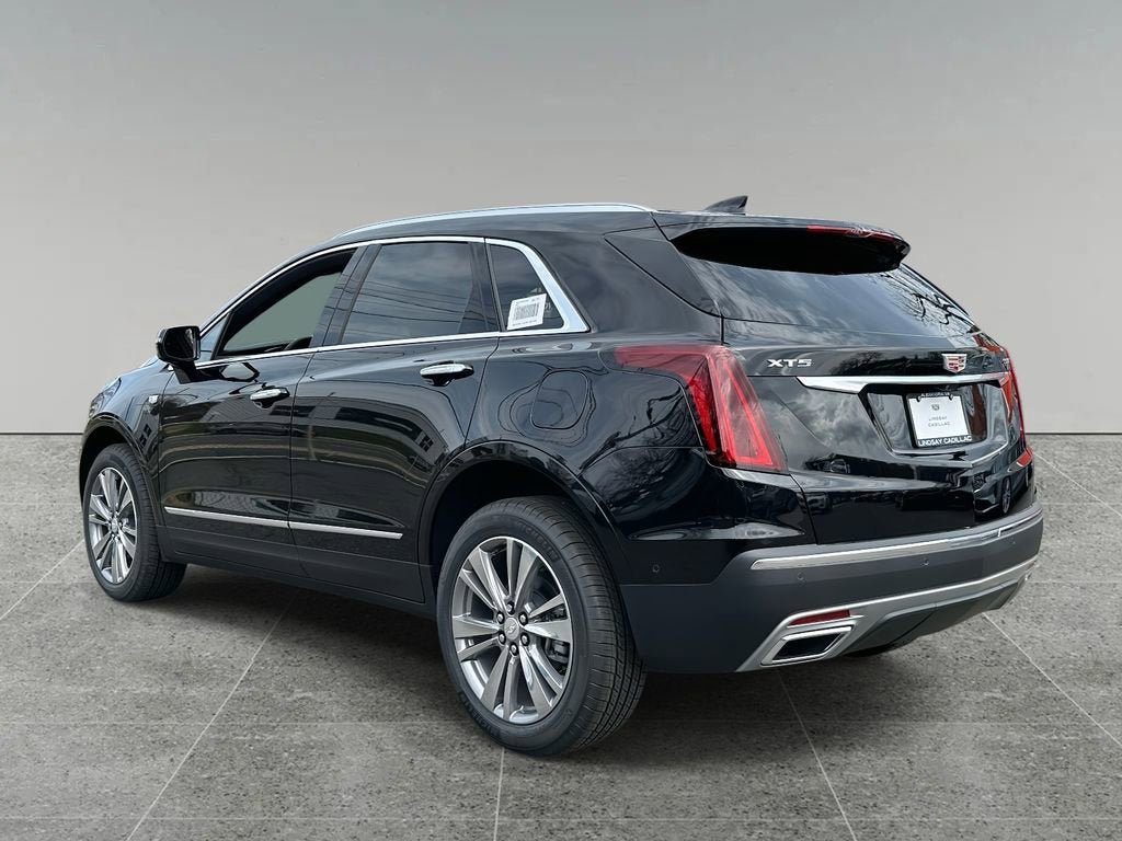 New 2024 Cadillac XT5 Premium Luxury w/ Platinum Package FWD image 11