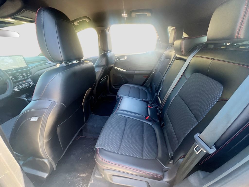 Used 2023 Ford Escape ST-Line w/ Tech Pack #1 FWD image 23