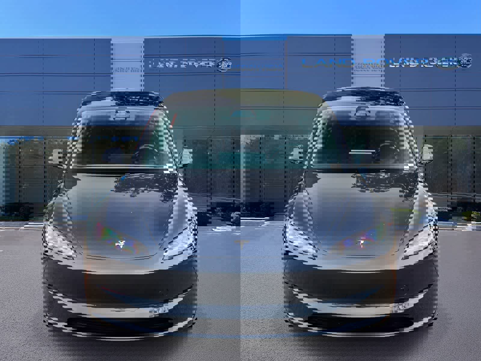 Used 2024 Tesla Model 3 Standard Range RWD image 2