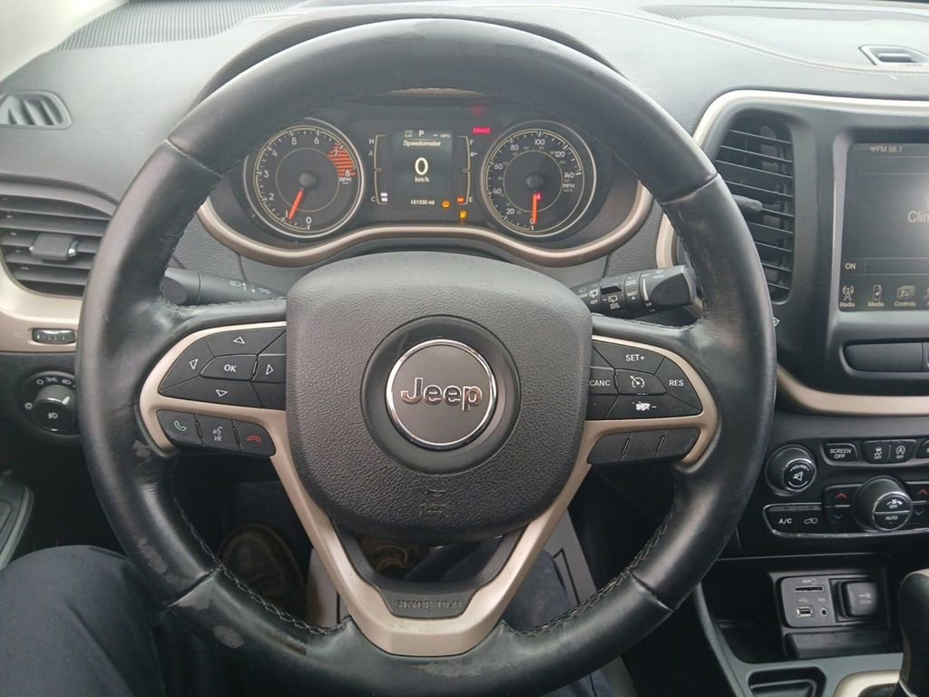 Used 2016 Jeep Cherokee 75th Anniversary image 16