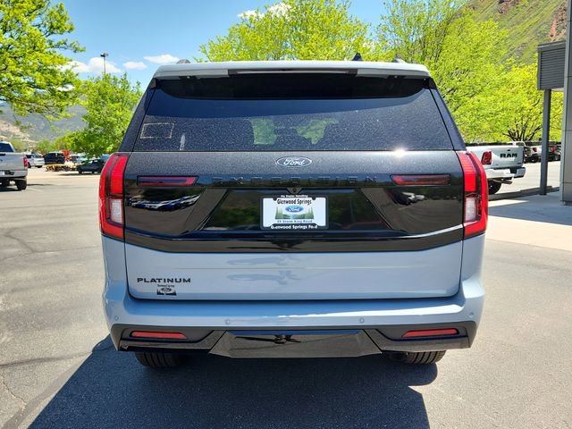 New 2026 Ford Expedition Platinum w/ Stealth Performance Package AWD/4WD image 4