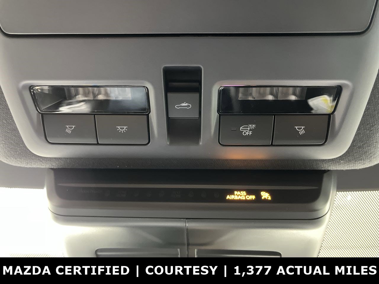 Certified 2025 MAZDA MAZDA3 Hatchback w/Premium Plus Pkg image 27