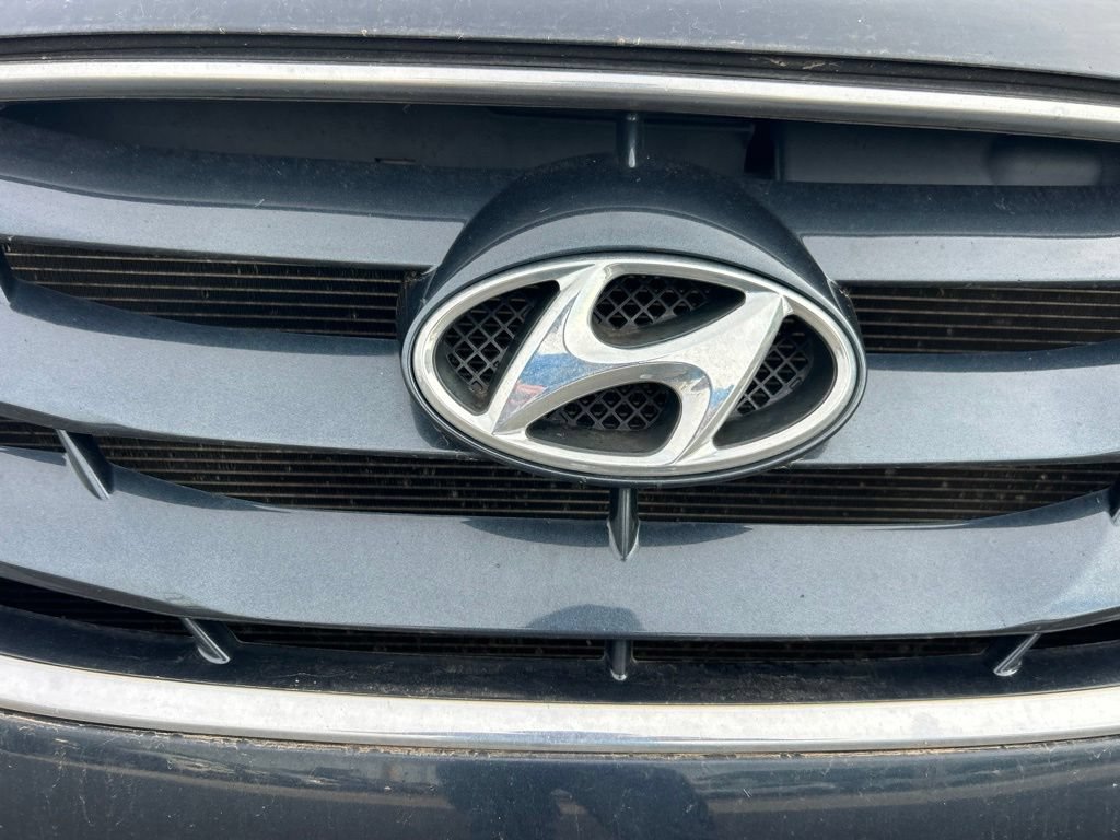 Used 2011 Hyundai Santa Fe GLS FWD image 14