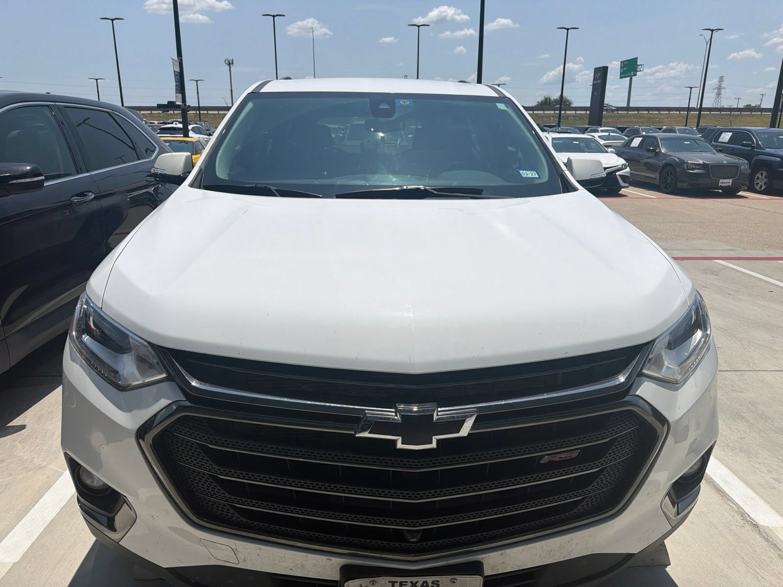 Used 2020 Chevrolet Traverse RS w/ LPO, Floor Liner Package FWD image 2