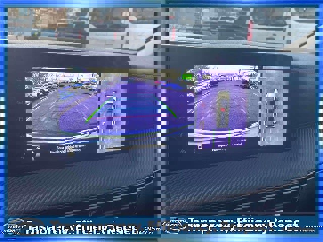 Certified 2025 Nissan Kicks SR image 28