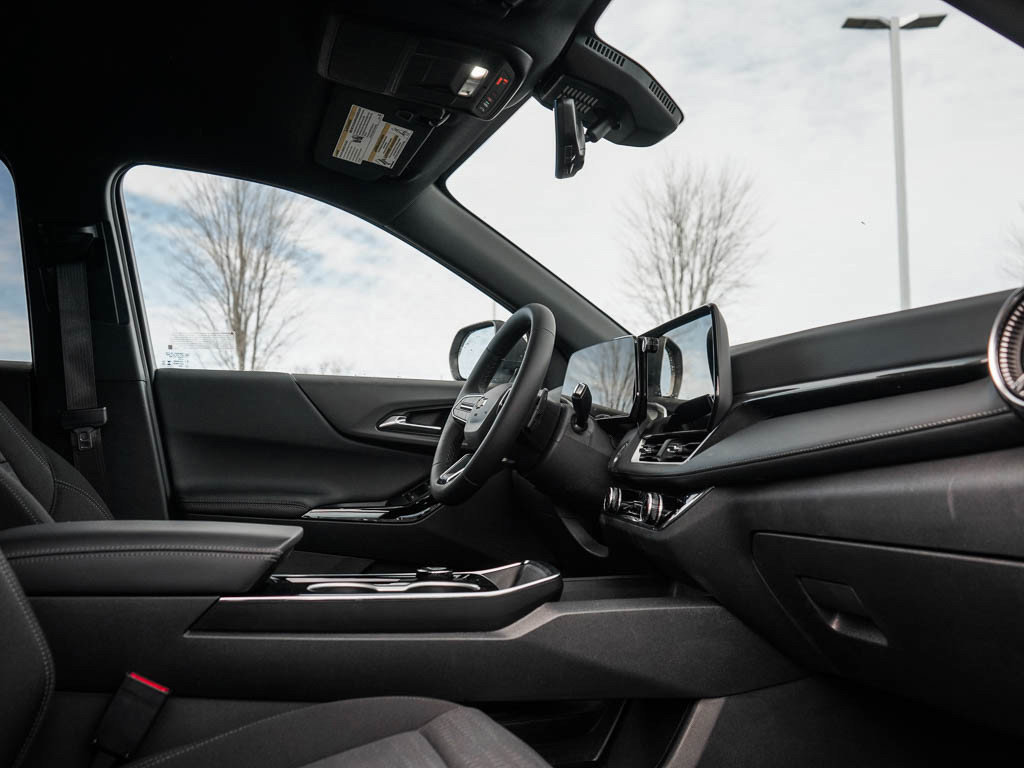 New 2026 Chevrolet Equinox LT w/ Safety and Technology Package image 10