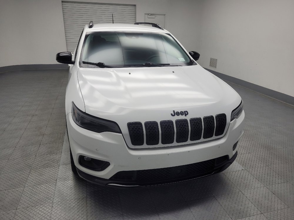 Used 2023 Jeep Cherokee Altitude Lux image 14