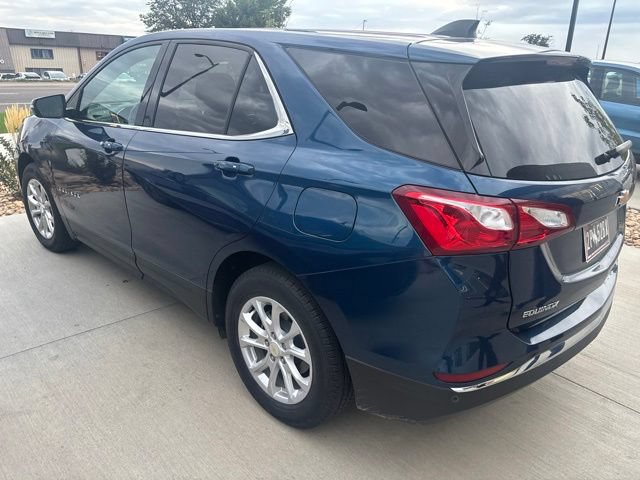 Used 2019 Chevrolet Equinox LT w/ Driver Convenience Package FWD image 3
