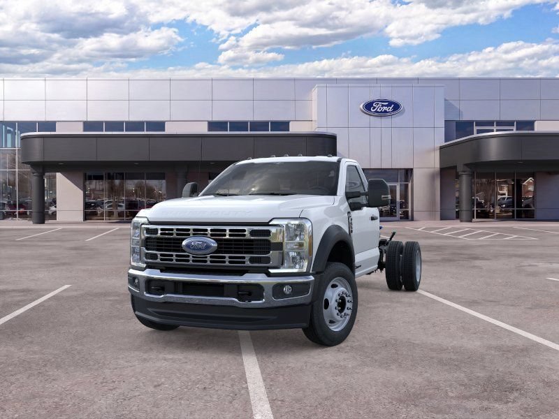 New 2025 Ford F550 4x4 Regular Cab Super Duty image 2