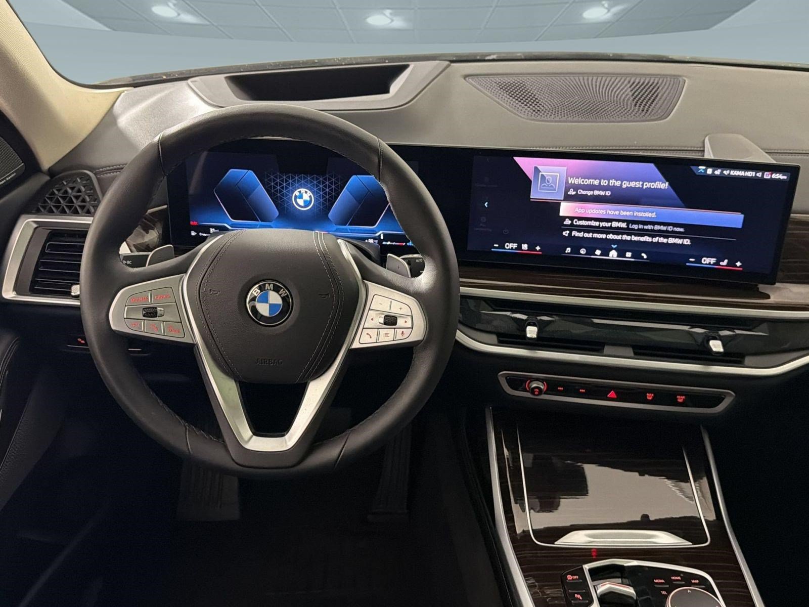Used 2026 BMW X7 xDrive40i AWD/4WD image 29