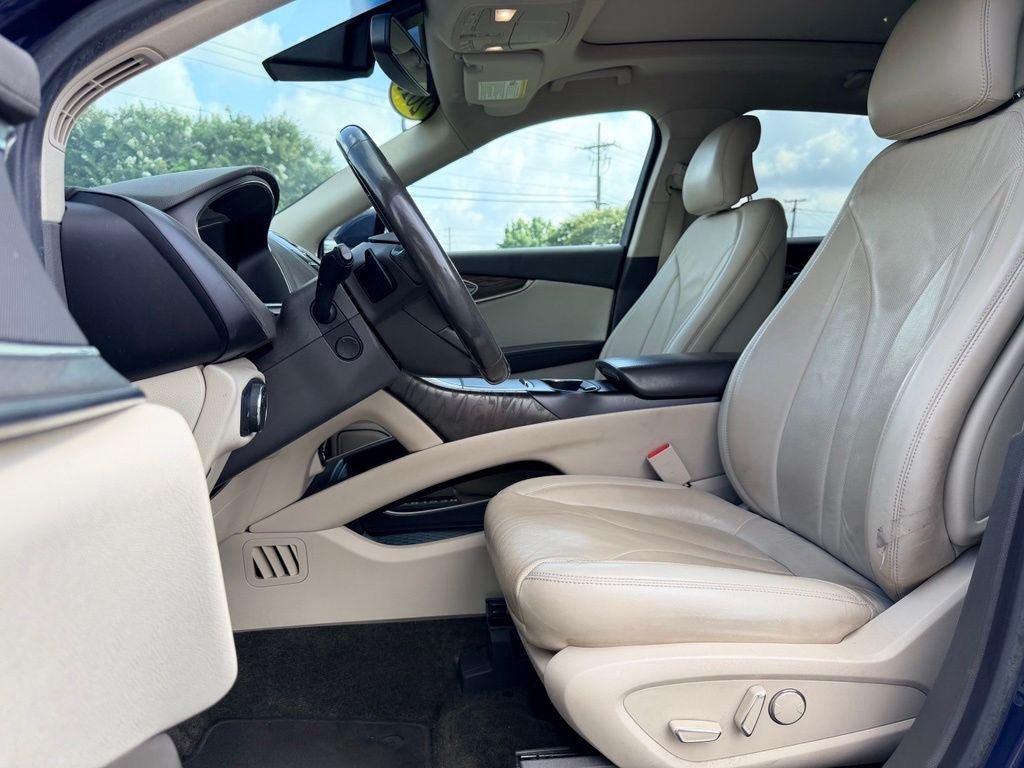 Used 2018 Lincoln MKX Reserve w/ Driver Assistance Package FWD image 24