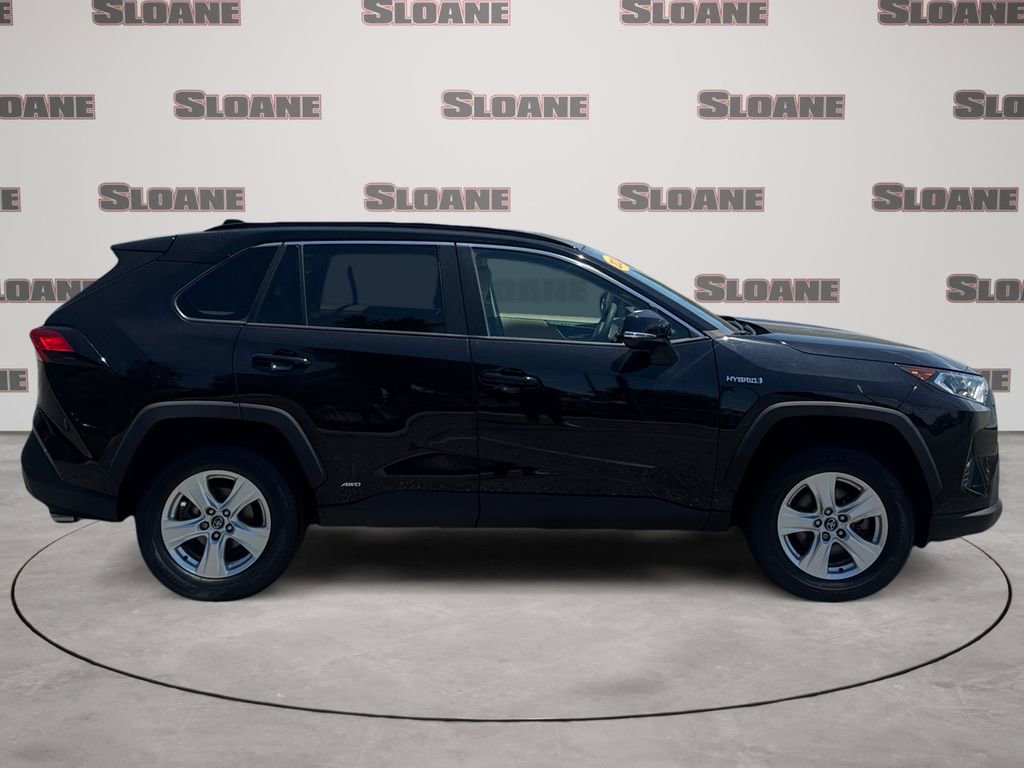 Used 2021 Toyota RAV4 XLE w/ Convenience Package AWD/4WD image 6
