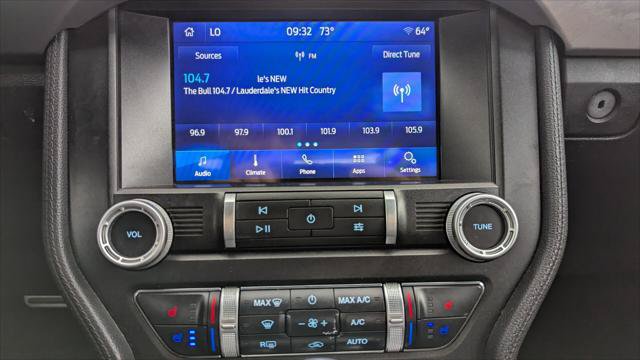 Used 2020 Ford Mustang Premium RWD image 23
