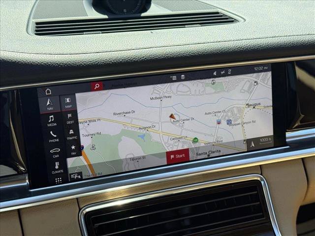 Used 2019 Porsche Panamera image 16