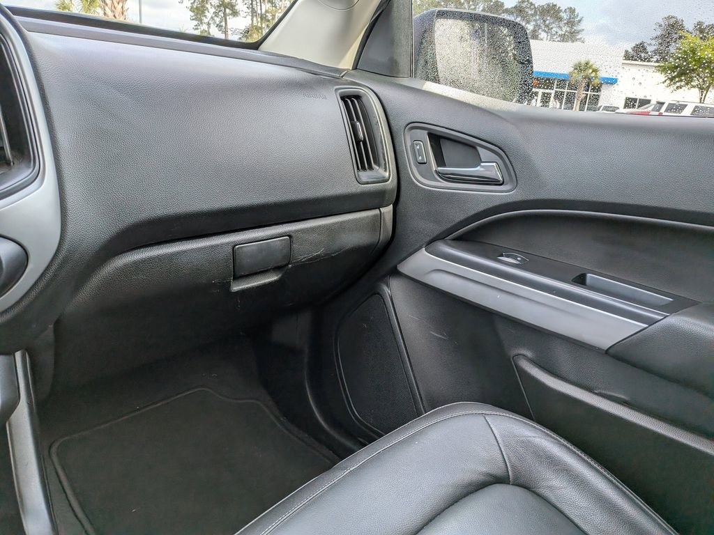 Used 2020 Chevrolet Colorado LT w/ Colorado RST Special Edition image 17