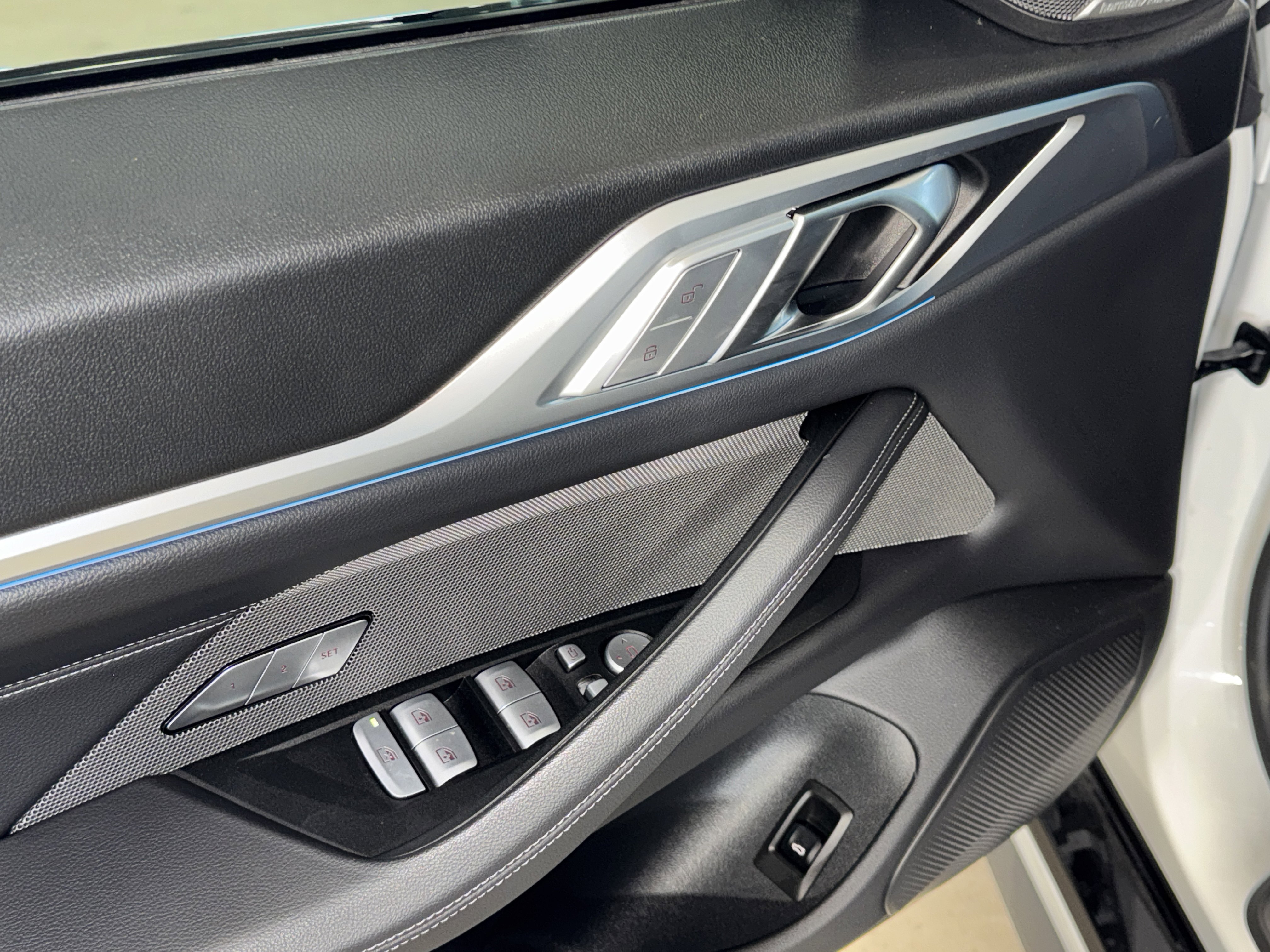 Certified 2025 BMW i4 xDrive40i w/ M Sport Package image 18