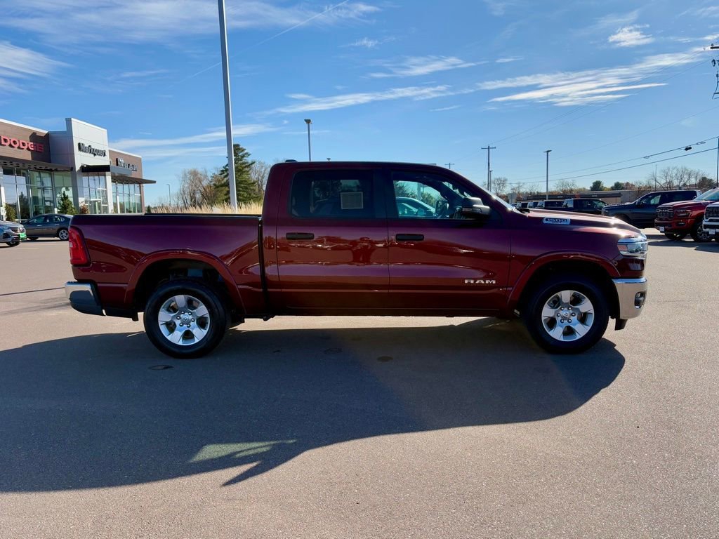 Used 2025 RAM 1500 Big Horn AWD/4WD image 2