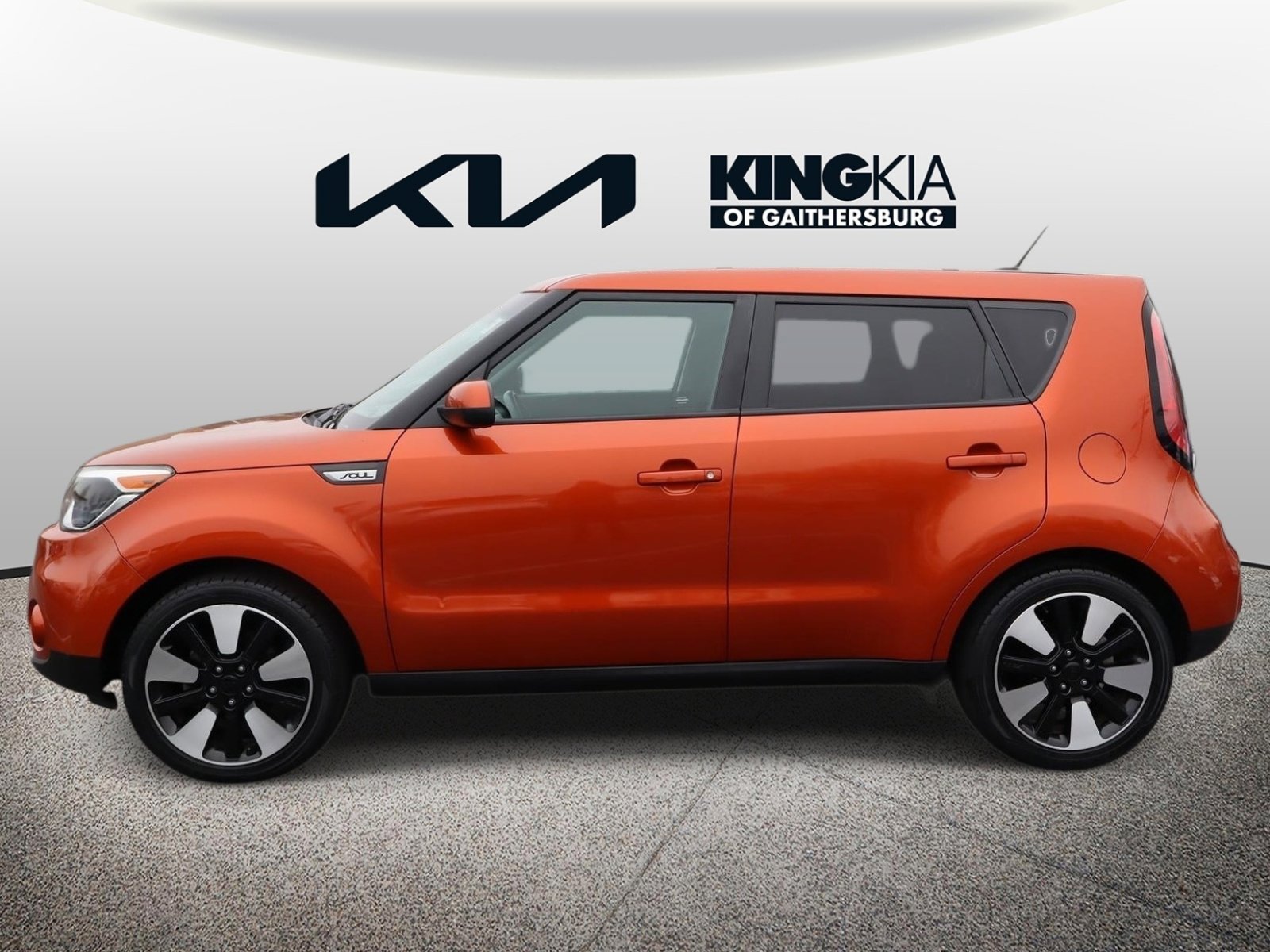 Used 2019 Kia Soul + image 7