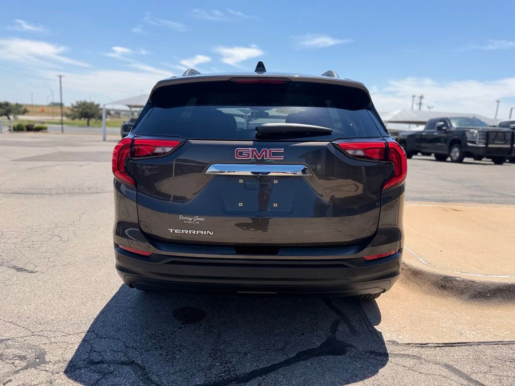 Used 2019 GMC Terrain SLE w/ Driver Convenience Package FWD image 5