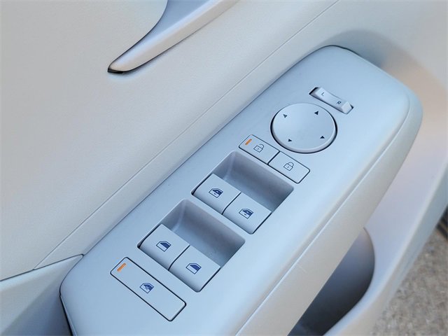 Certified 2025 Hyundai Kona SEL image 16