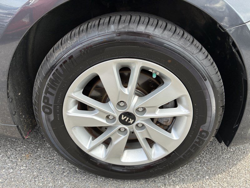 Used 2016 Kia Optima LX FWD image 15