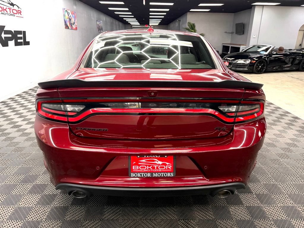 Used 2022 Dodge Charger R/T w/ Blacktop Package RWD image 13