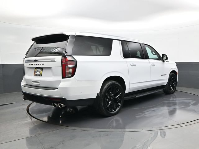 Used 2023 Chevrolet Suburban High Country w/ Advanced Technology Package AWD/4WD image 5