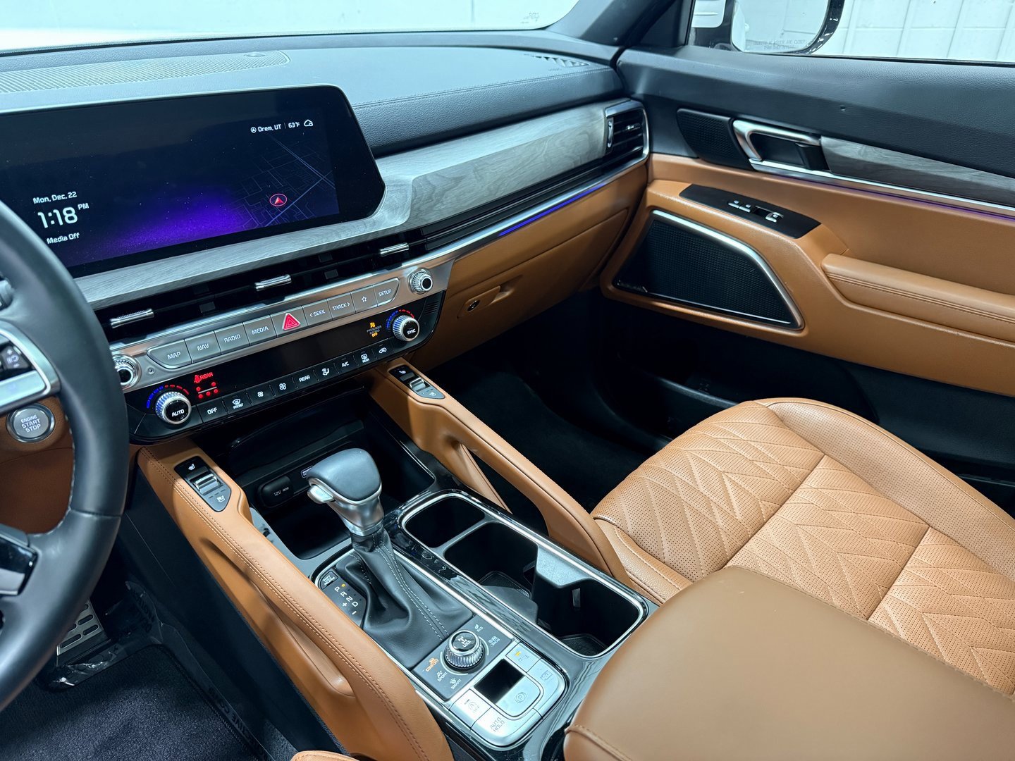 Used 2025 Kia Telluride SX X-Line image 12