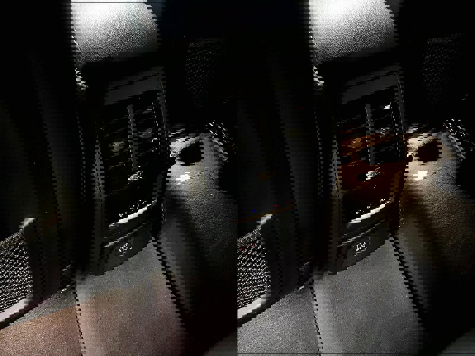 Used 2024 BMW X3 xDrive30i image 28